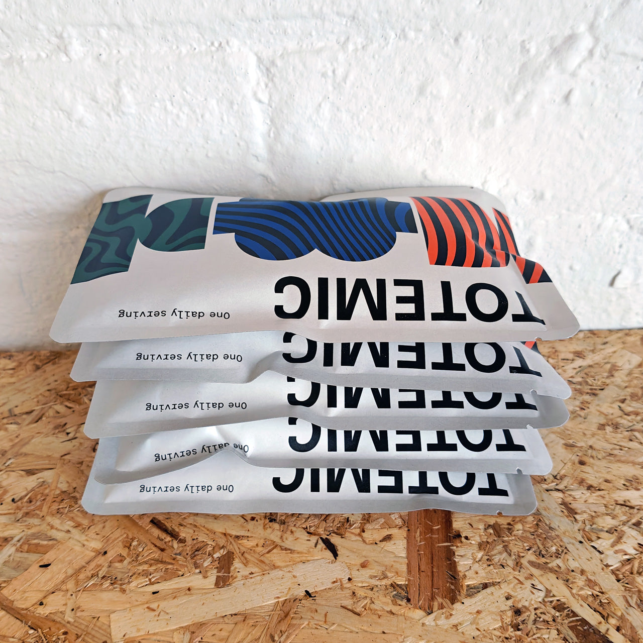 stack of 5 TOTEMIC sachets